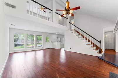 3202 Kempwood Drive, Sugar Land, TX 77479 - Photo 5