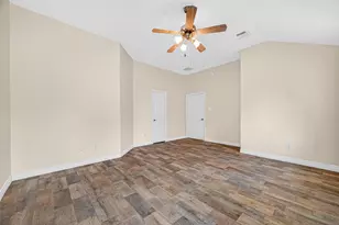 23914 Glengate Dr, Spring, TX 77373 - Photo 19