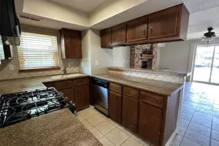 658 Warsaw St, Bayou Vista, TX 77563 - Photo 39