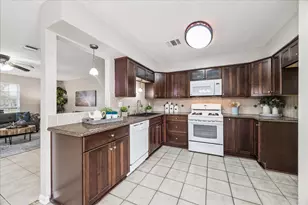 1030 Copper Creek Dr, Katy, TX 77450 - Photo 11