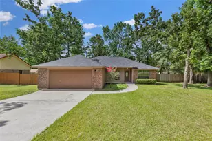 230 Tupelo Ln, Conroe, TX 77304 - Photo 1