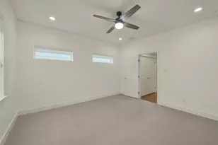 760 W Donovan St, Houston, TX 77091 - Photo 19