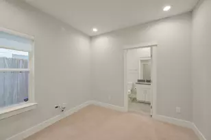 760 W Donovan St, Houston, TX 77091 - Photo 5