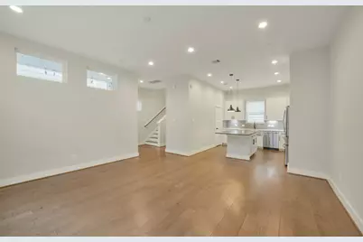 760 W Donovan Street, Houston, TX 77091 - Photo 9