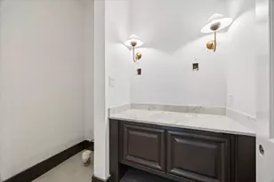 1614 Woodcrest Dr, Houston, TX 77018 - Photo 13