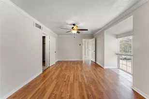 12633 Memorial Dr, Houston, TX 77024 - Photo 9