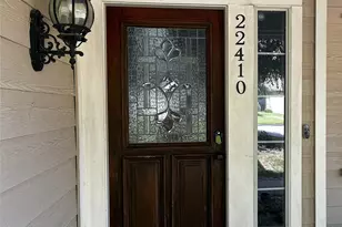 22410 Barrell Springs Ln, Tomball, TX 77375 - Photo 3