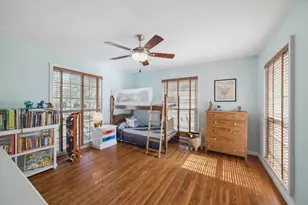 701 W 32nd Street W, Houston, TX 77018 - Photo 15