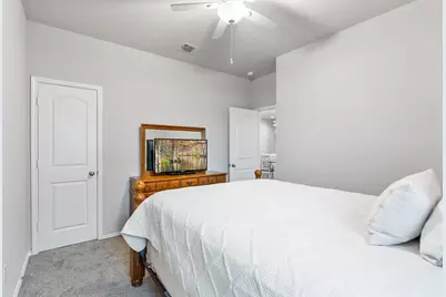 7906 Tamarind Lane, Baytown, TX 77521 - Photo 25