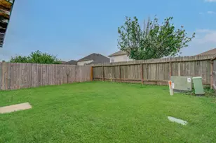13963 Maximos Dr, Houston, TX 77083 - Photo 29