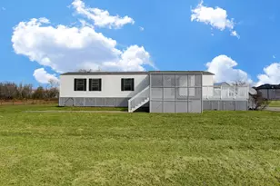 5806 S Highway 35, Alvin, TX 77511 - Photo 1