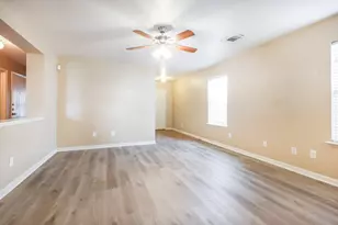 11422 Seven Sisters Dr, Tomball, TX 77375 - Photo 3