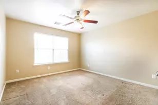 11422 Seven Sisters Dr, Tomball, TX 77375 - Photo 9