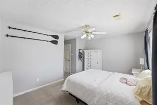 8126 Buffalo Springs Ct, Sugar Land, TX 77479 - Photo 25