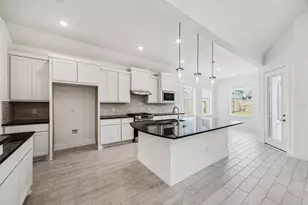 2810 Wild Berry Ct, Fulshear, TX 77423 - Photo 9