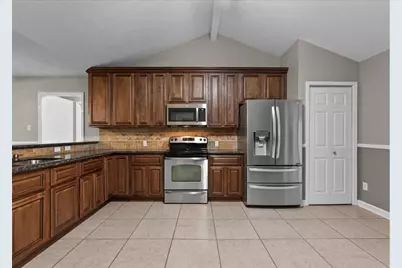 733 Yale Lane Lane, Deer Park, TX 77536 - Photo 5