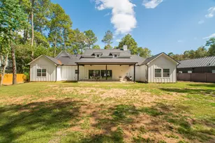 5 W Forest Ct, Conroe, TX 77384 - Photo 39