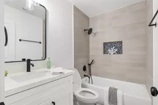 2118 Gemini St, Houston, TX 77058 - Photo 17