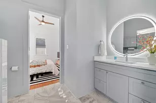 2015 28th St, Galveston, TX 77550 - Photo 7