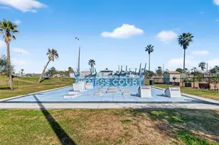 2015 28th St, Galveston, TX 77550 - Photo 27