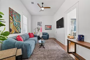 2015 28th St, Galveston, TX 77550 - Photo 11