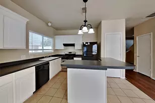26893 Kings Park Hollow Dr, Kingwood, TX 77339 - Photo 3
