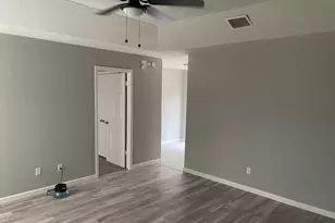 13534 Townwood Dr, Houston, TX 77045 - Photo 5