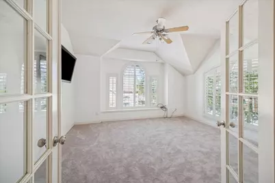 15614 Stone Gables Lane, Houston, TX 77044 - Photo 17