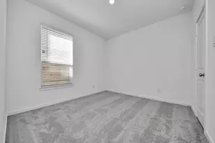 9223 Willowbank Gap Ln, Cypress, TX 77433 - Photo 7