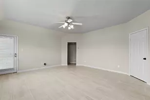 14703 Briceland Springs Dr, Houston, TX 77082 - Photo 9