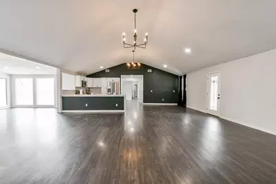 6002 Greenmont Drive, Houston, TX 77092 - Photo 17