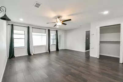 6002 Greenmont Drive, Houston, TX 77092 - Photo 21