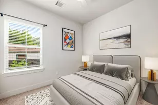 6033 Cypress St, Houston, TX 77074 - Photo 15