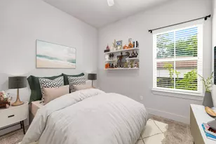 6033 Cypress St, Houston, TX 77074 - Photo 13