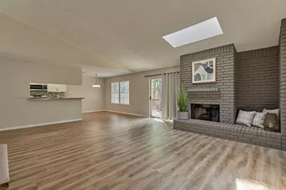 15 Still Glen Court, The Woodlands, TX 77381 - Photo 7
