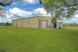 6907 FM 2403, Alvin, TX 77511 - Photo 9