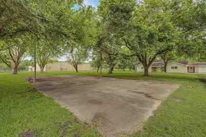 6907 Fm-2403, Alvin, TX 77511 - Photo 7