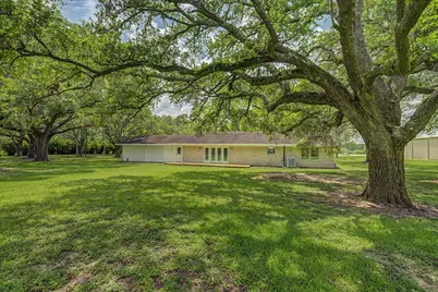 6907 Fm-2403, Alvin, TX 77511 - Photo 3