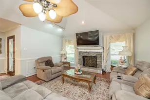 8102 Tall Firs Ln, Houston, TX 77095 - Photo 7