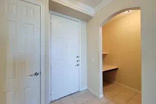 7575 Kirby Dr, Houston, TX 77030 - Photo 3