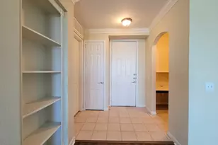 7575 Kirby Dr, Houston, TX 77030 - Photo 5