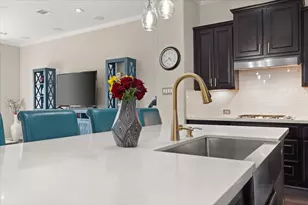 10215 Spring Shadows Park Cir, Houston, TX 77080 - Photo 11