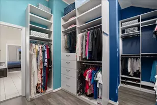 10215 Spring Shadows Park Cir, Houston, TX 77080 - Photo 29