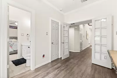 10215 Spring Shadows Park Circle, Houston, TX 77080 - Photo 7