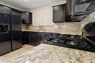 5227 Clarkston Ln, Spring, TX 77379 - Photo 9
