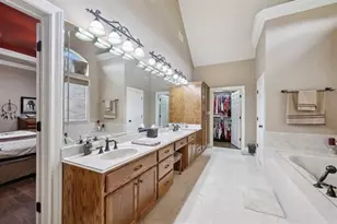 2014 Fish Lake Rd, Kountze, TX 77625 - Photo 9