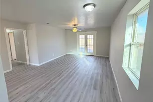 214 S Texas St, Texas City, TX 77591 - Photo 7