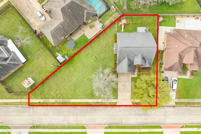 135 Sugar Cane Cir, Lake Jackson, TX 77566 - Photo 33