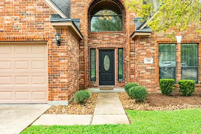 135 Sugar Cane Cir, Lake Jackson, TX 77566 - Photo 3