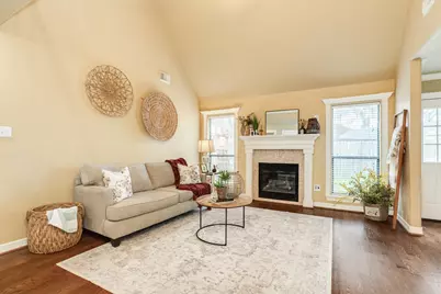 135 Sugar Cane Cir, Lake Jackson, TX 77566 - Photo 7